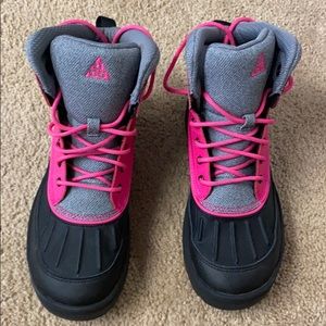 Nike winter boots